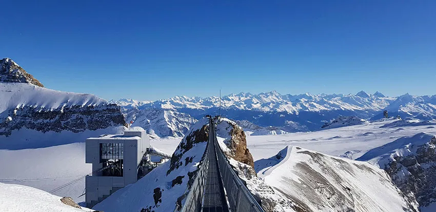Peak Walk von Tissot Glacier 3000