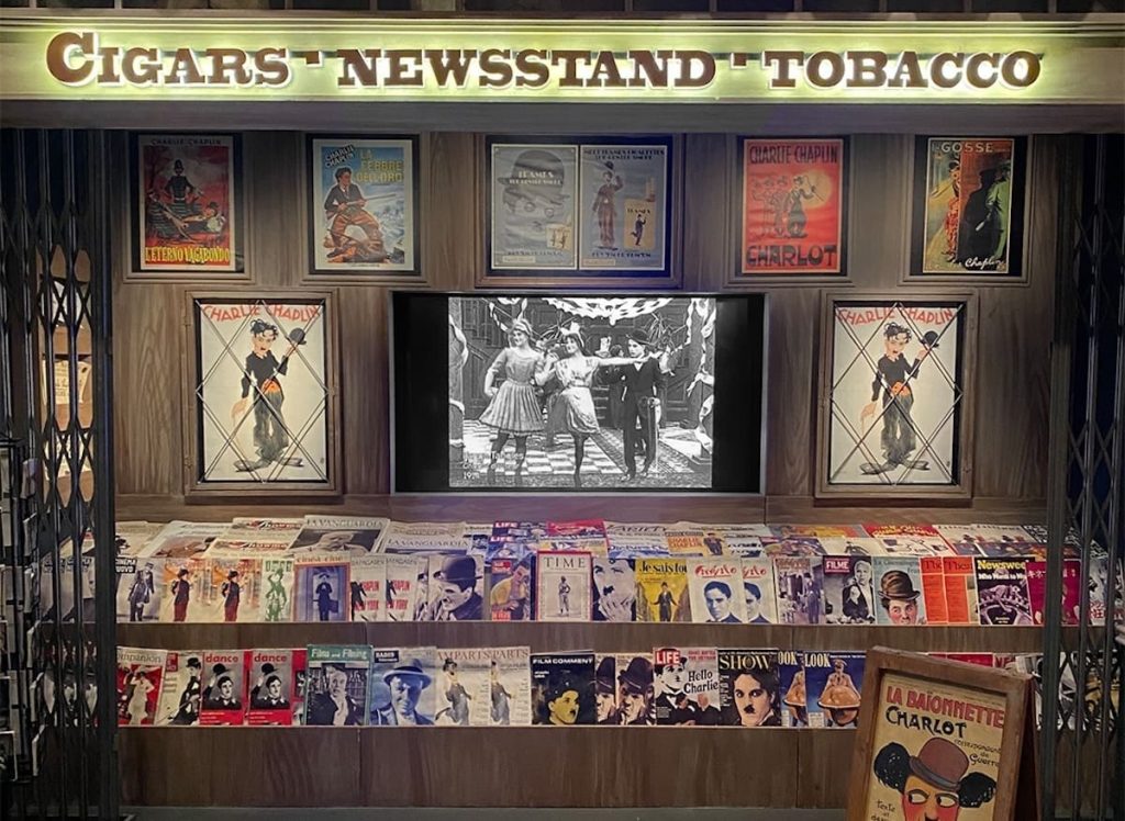 magazines exposés au musée Chaplin's World
